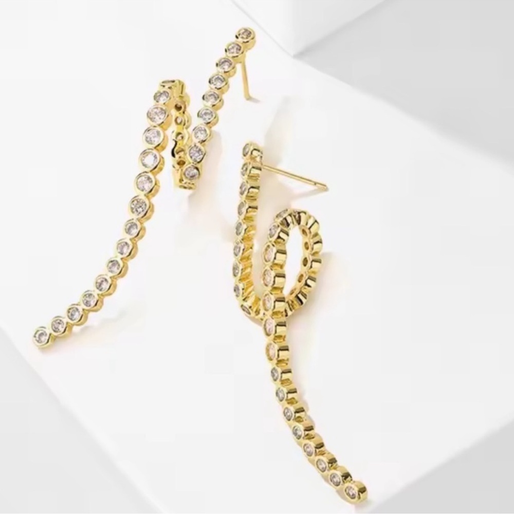 Baroque Diamond Celebrity Gold Earrings - Picture 3 of 8